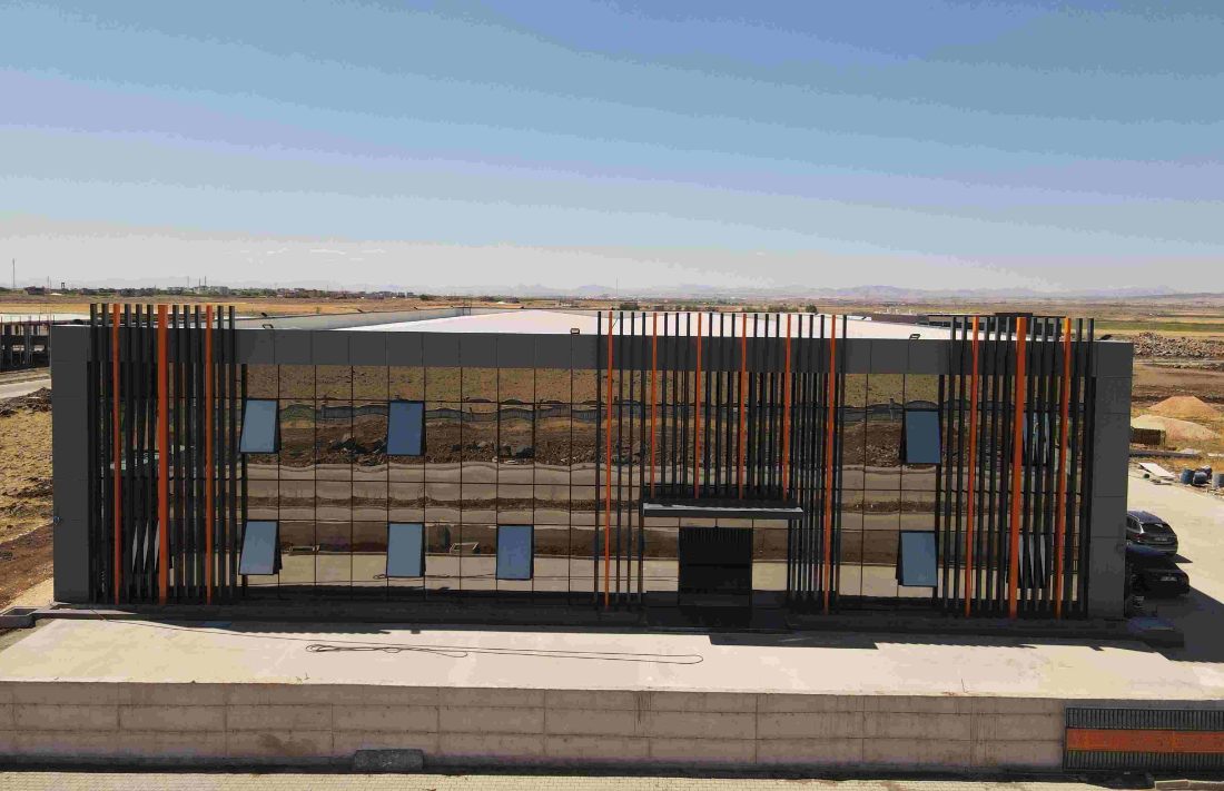 DİPER PERDE TEKSTİL KENT 2500M2 ÇATI 1500M2 CEPHE